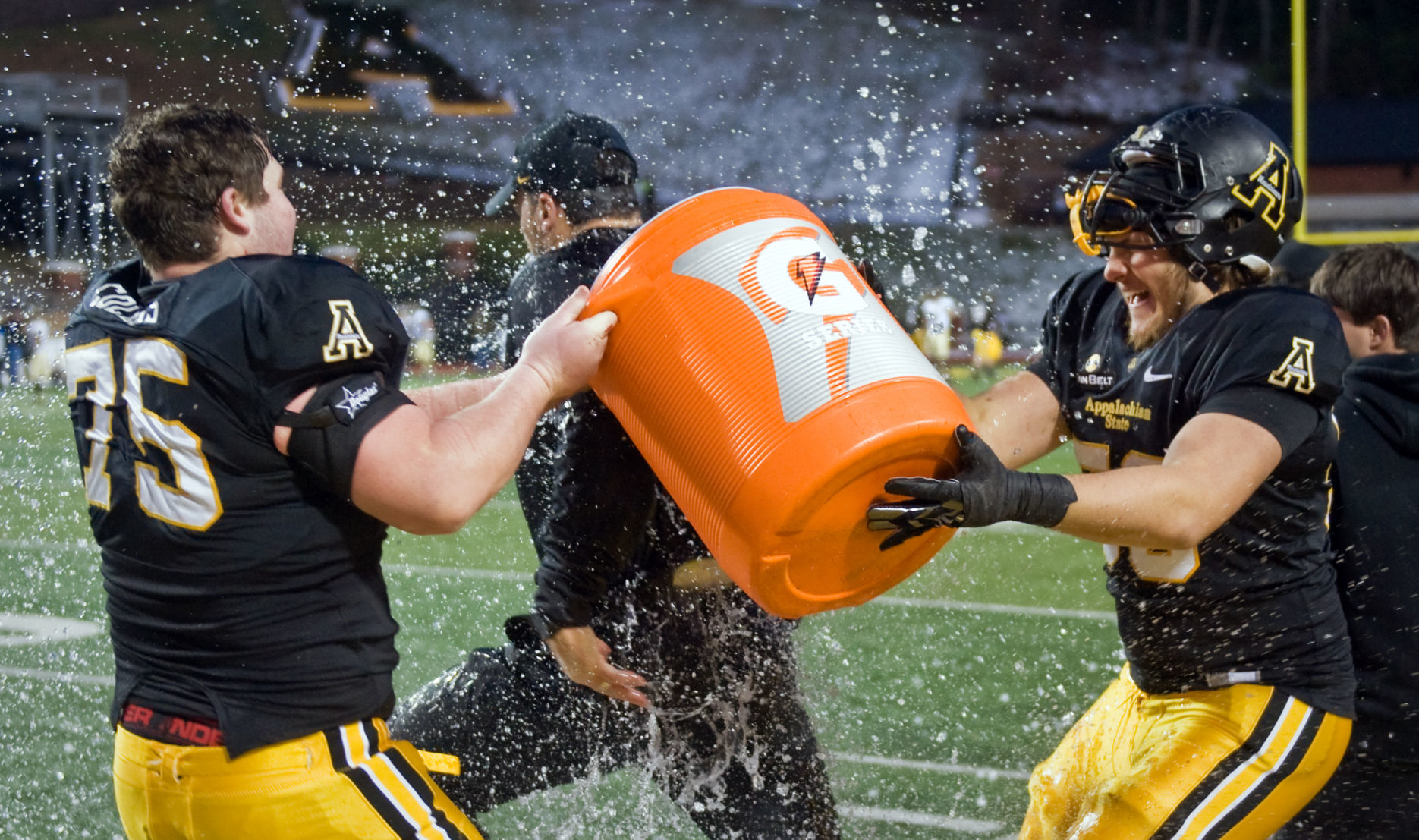 COLLEGE FOOTBALL.jpg